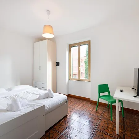 Casa Di Marianna E Vittorio Al Gemelli * Roma